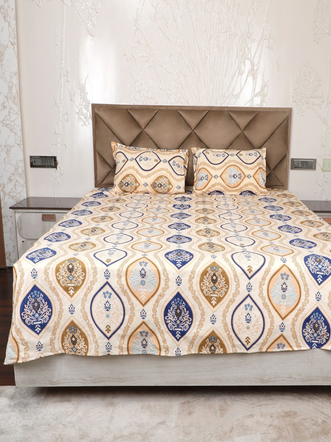 AJISH Gold Ethnic Motifs Cotton 180 TC King Fine Bedsheet with 2 Pillow Covers-223.20 x 95 inches