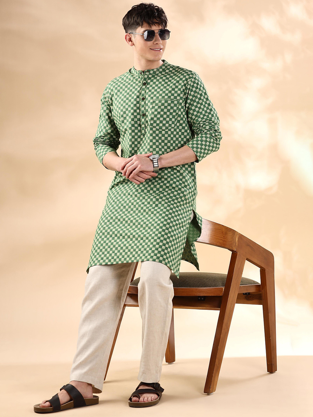 Anouk Green & Off White Geometric Printed Band Collar Pure Cotton Straight Kurta