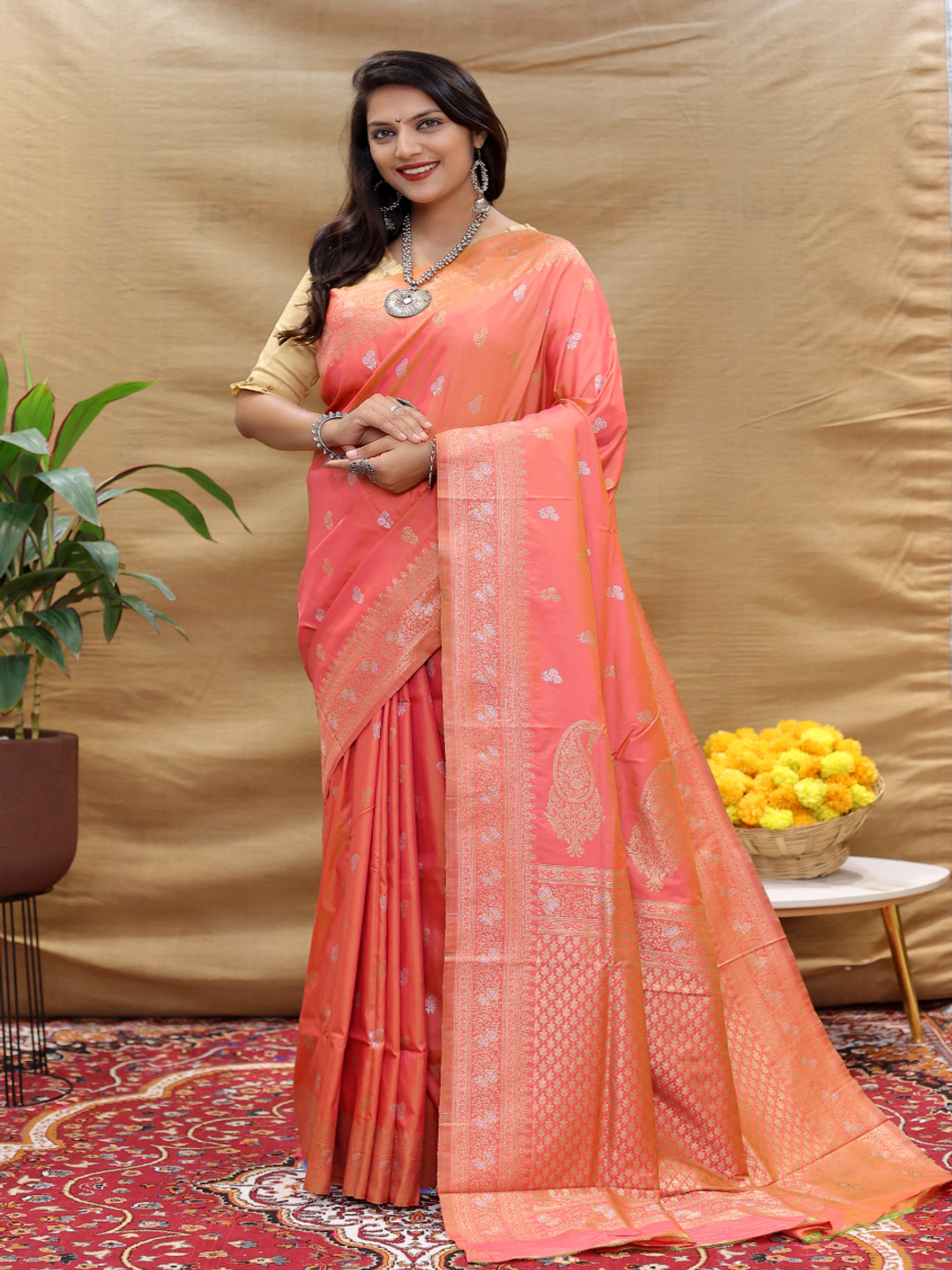 amirat Silver Keri Ethnic Motifs Woven Design Zari  Banarasi Saree