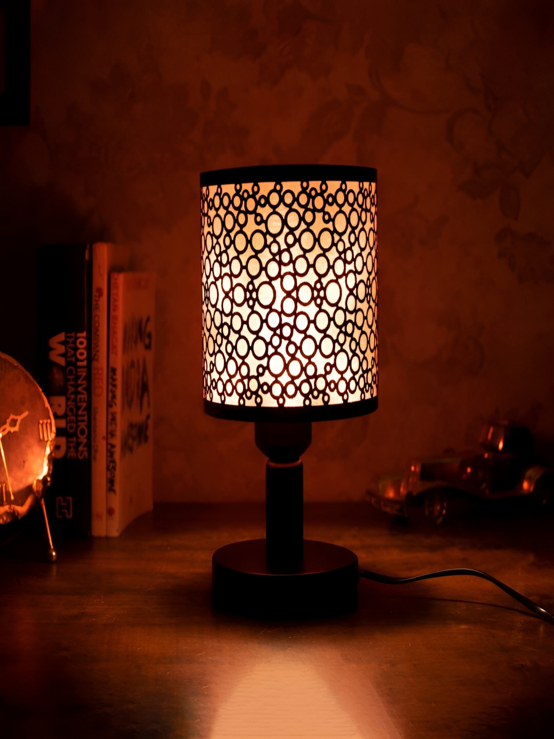 Craftlayout Black & Orange-Coloured Textured Cylindrical Shaped Table Lamp With Bulb