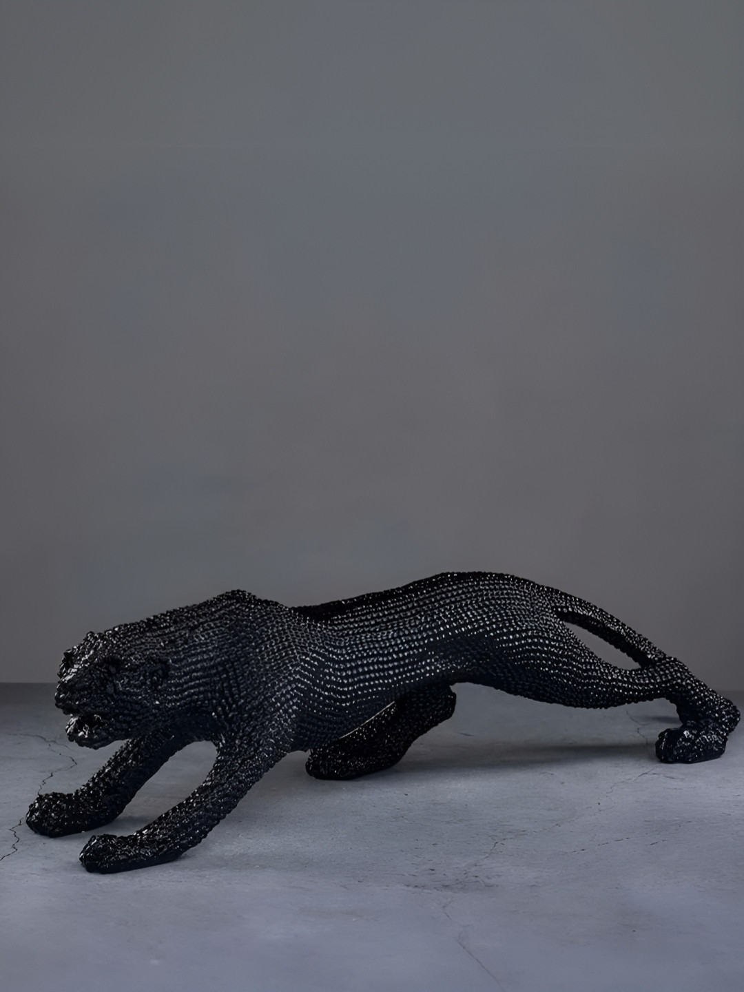 SMOKEY COCKTAIL Glam Leopard Black Polyresin Glossy Living Room Hand Made Small Showpiece - 4.5 Inches