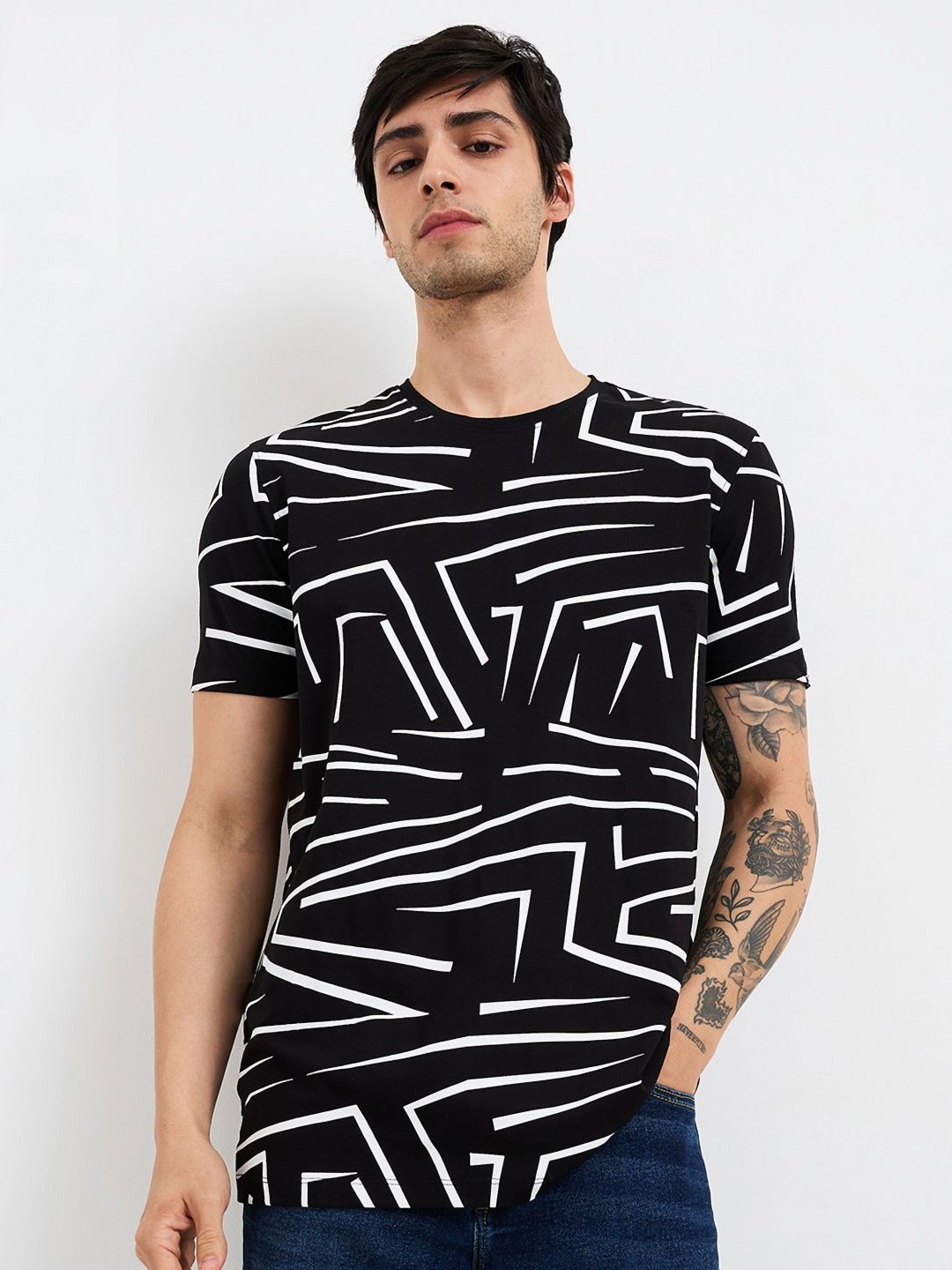 SPYKAR Men Abstract Printed Round Neck Cotton Slim Fit T-shirt