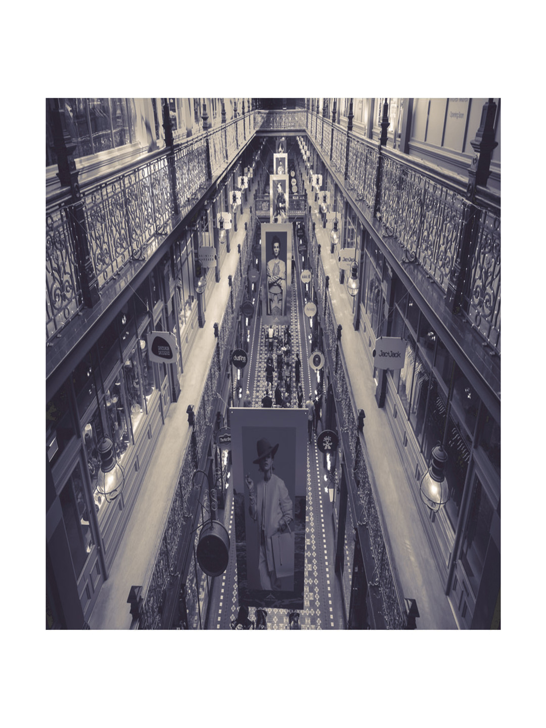 Inephos Black And White Printed Wall Art