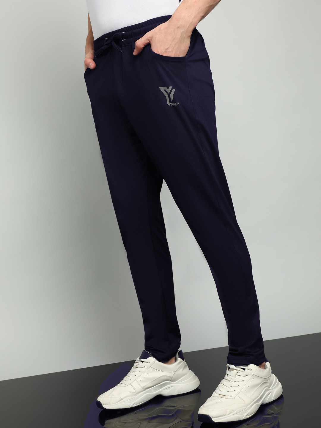 YUNEK Men Mid Rise Track Pants
