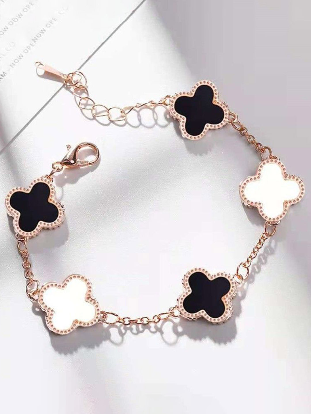 DressBerry Clover Rose Gold-Plated Charm  Anti-Tarnish Bracelet