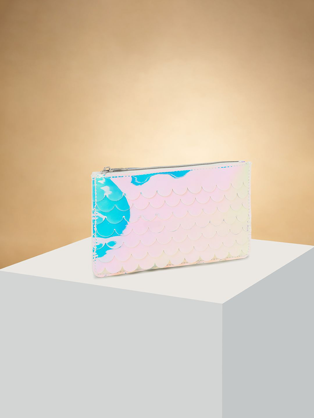 Forever Glam by Pantaloons Waterproof Pouch Travel Accessory