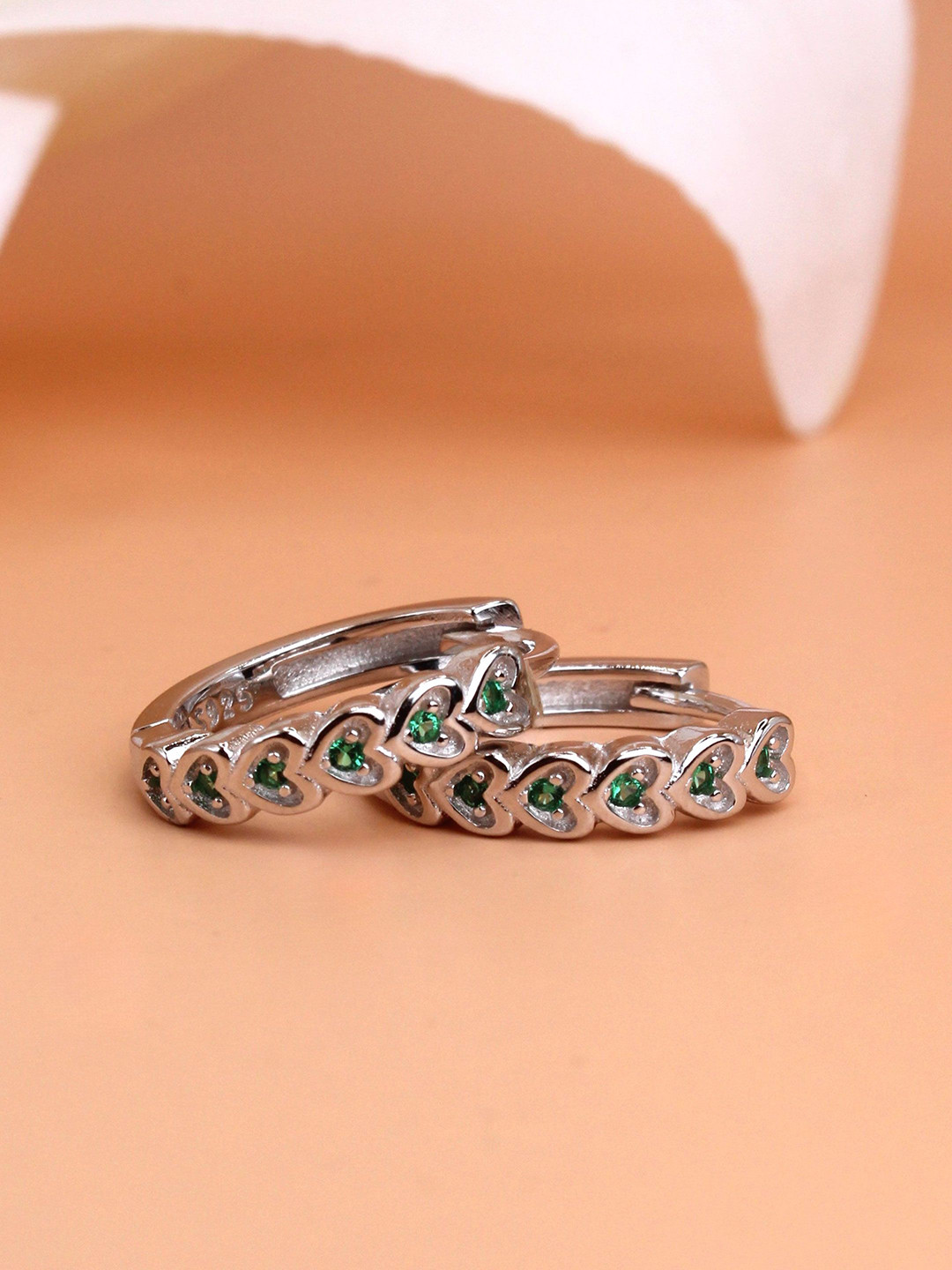 DEVASHREE 925 Silver Rhodium-Plated Emerald CZ Studded Heart Huggie Shaped Hoop Earrings