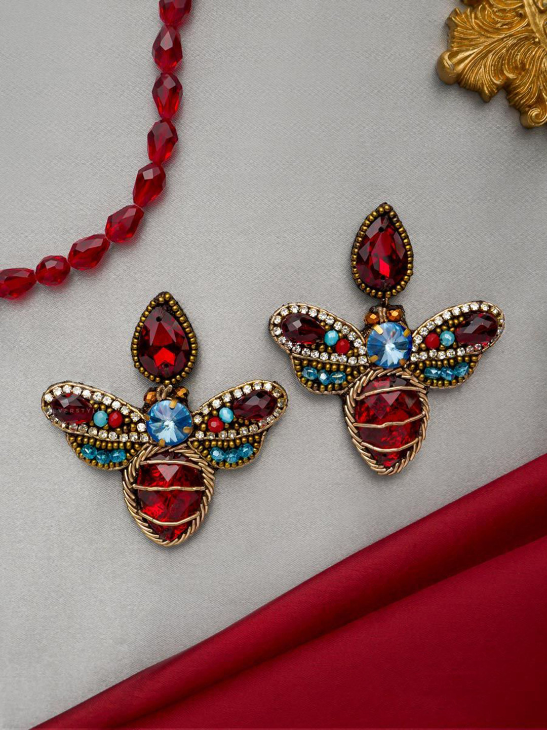 EVERSTYLISH Sanjoya Stones & Glass Beads Embroidered Statement Earrings