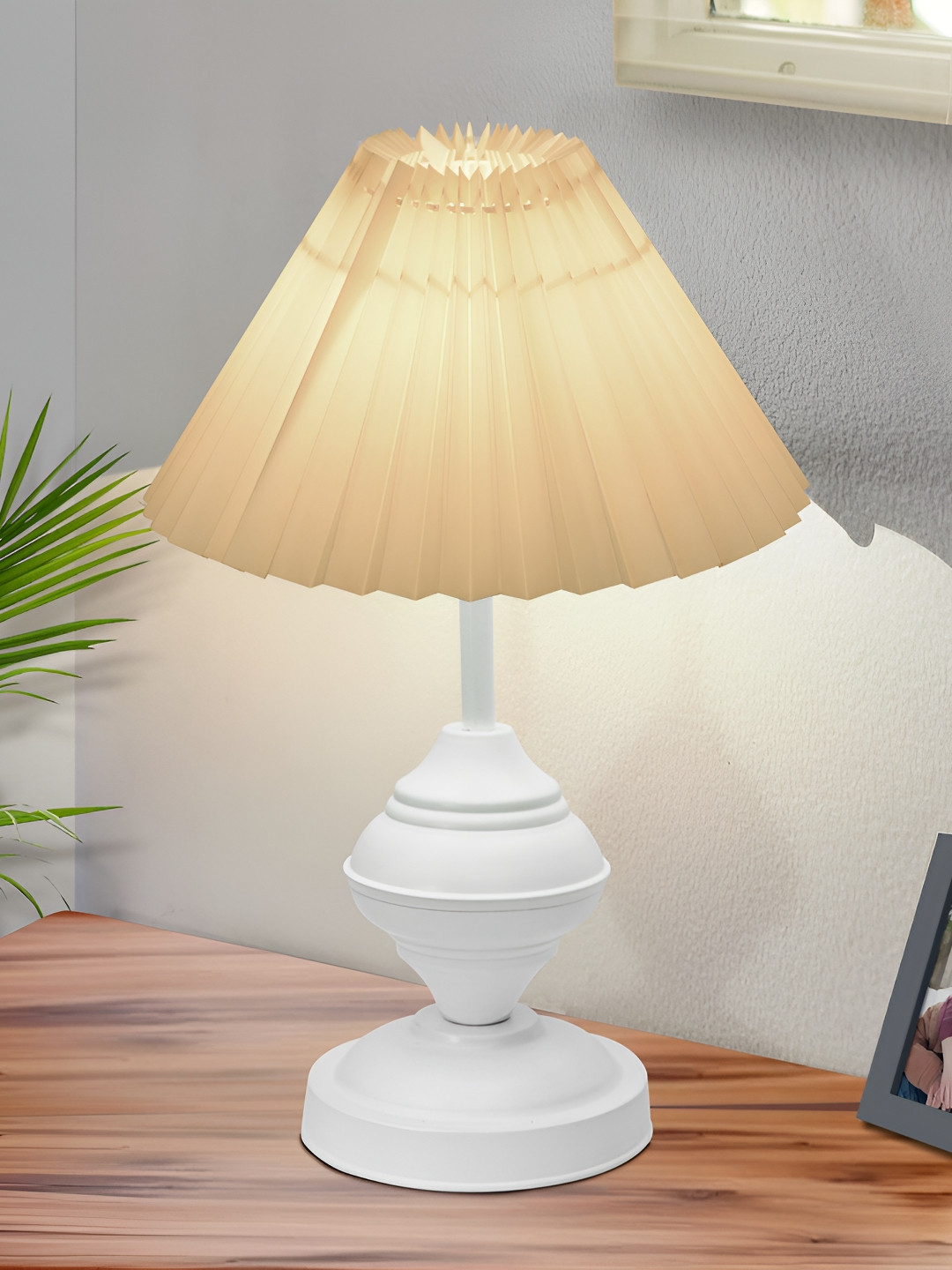 Homesake Off White Metal Industrial Frusturical Shaped Table Lamp