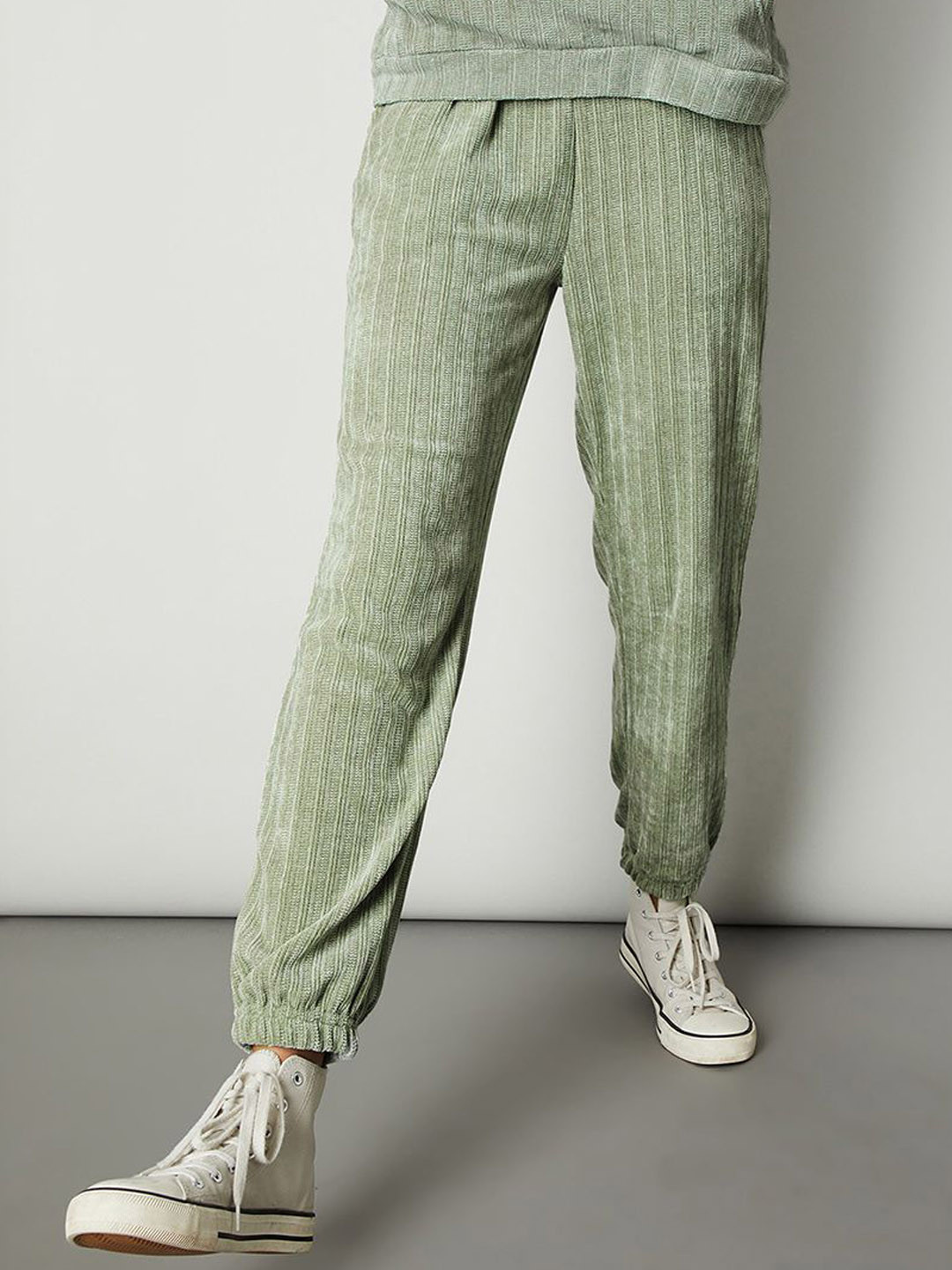 max Women Chenille Knit Joggers