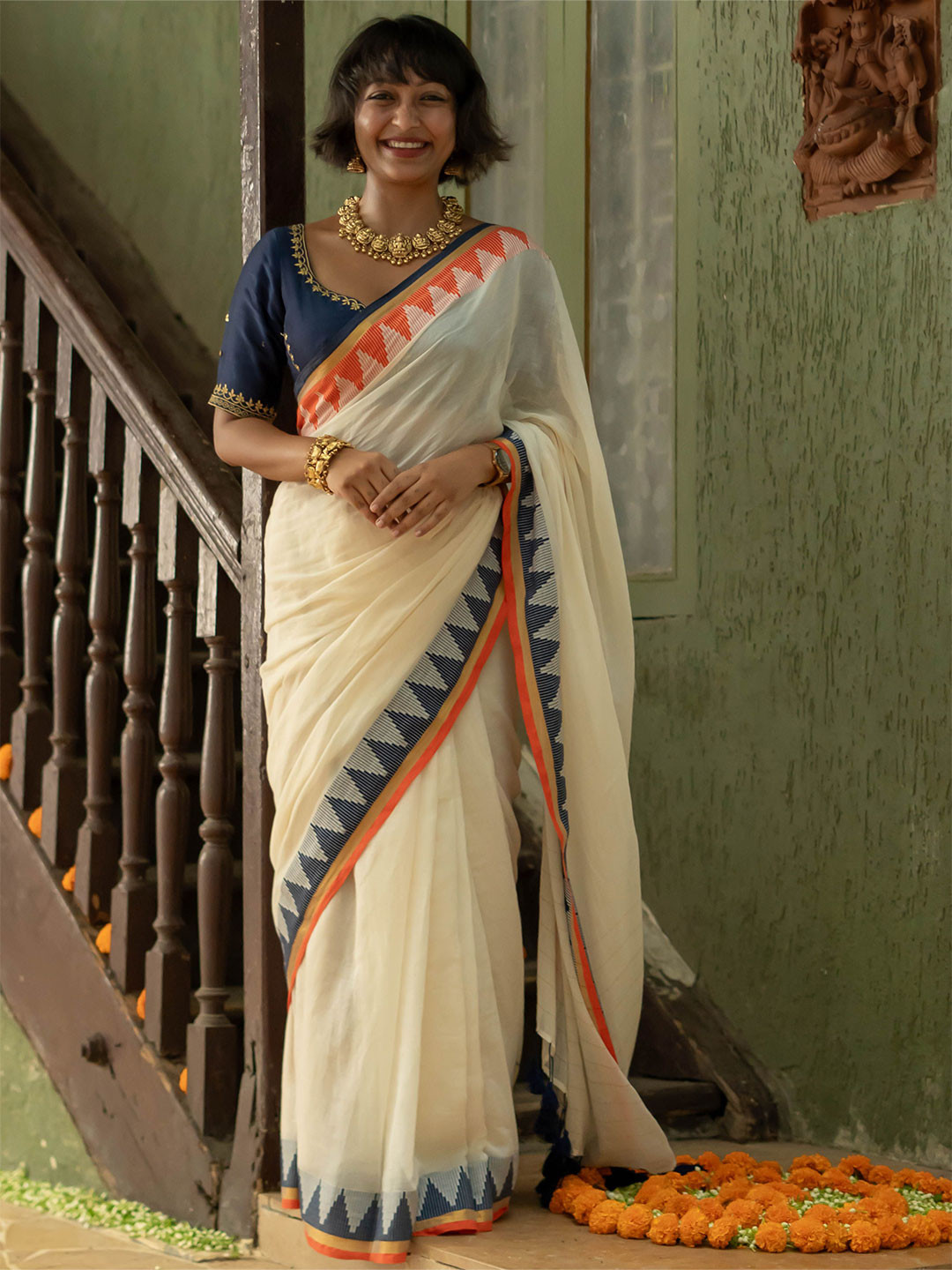 Suta Off White Mul Cotton Saree