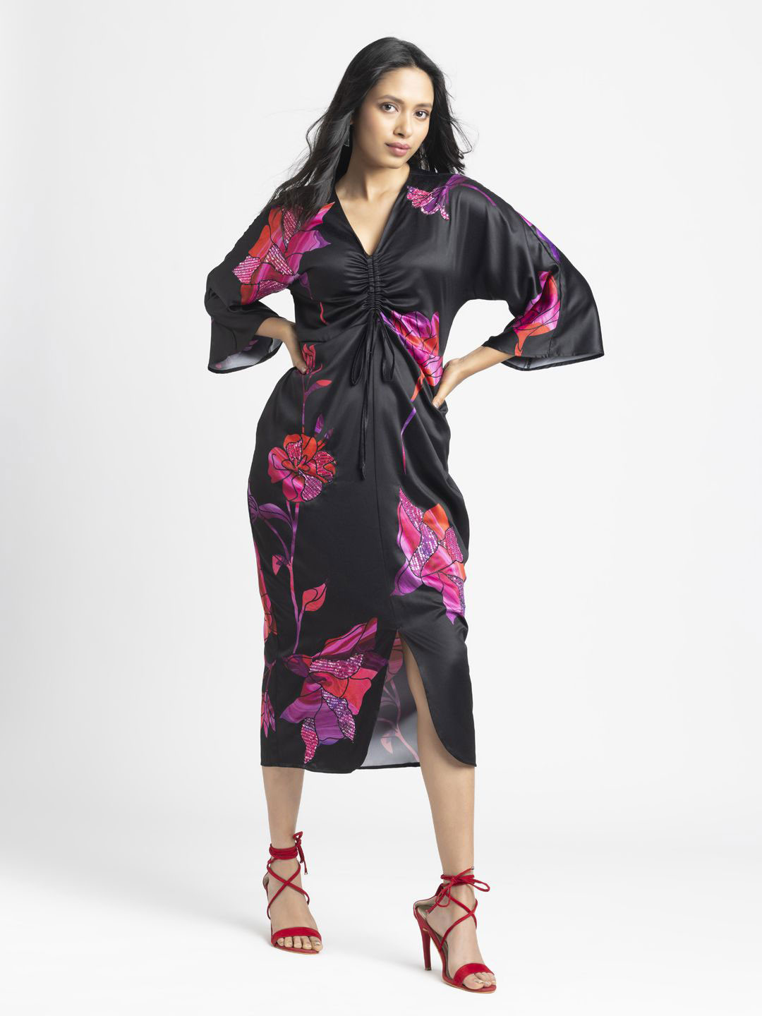 SHAYE Black V-Neck Floral Print Three-Quarter Sleeves Casual Dress For Women