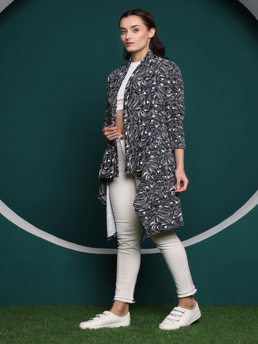 Zicada Printed Longline High-Low Open Front Shrug