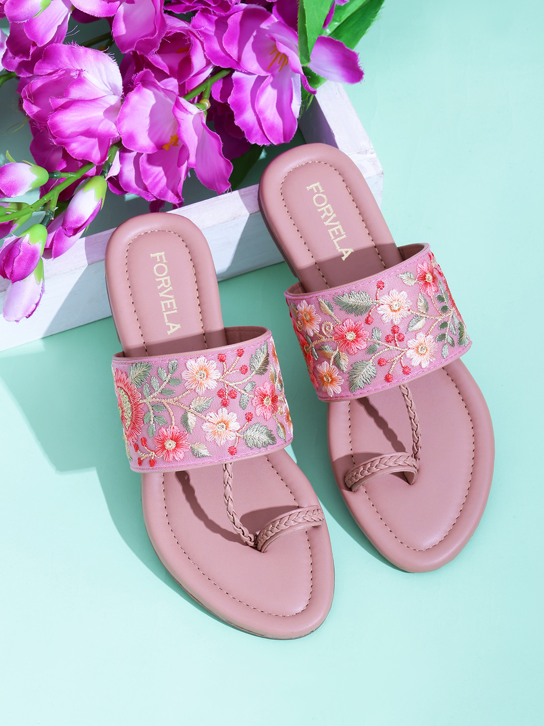 FORVELA Women Embellished Open Toe Flats