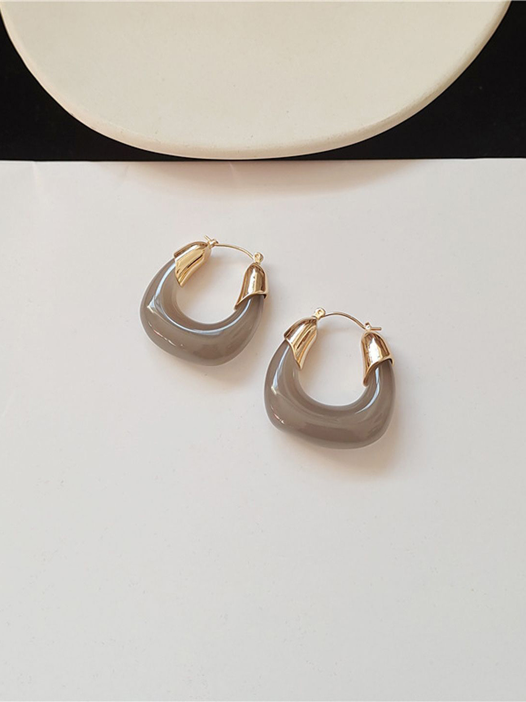 Just Lil Things Contemporary Hoops