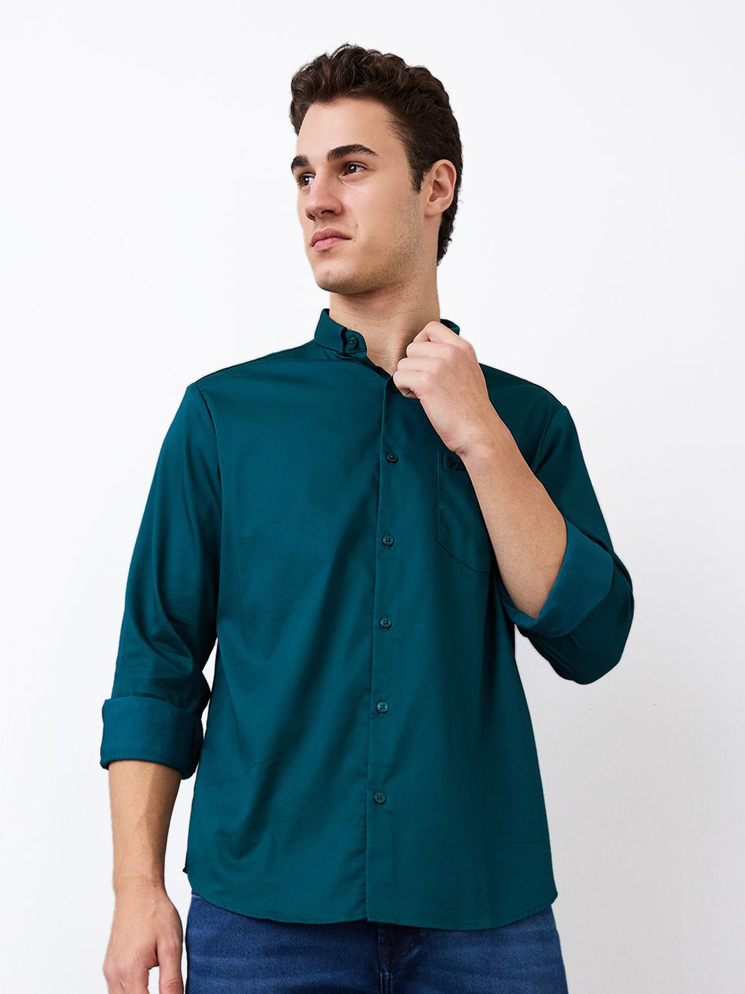 SPYKAR Men Spread Collar Solid Cotton Casual Shirt