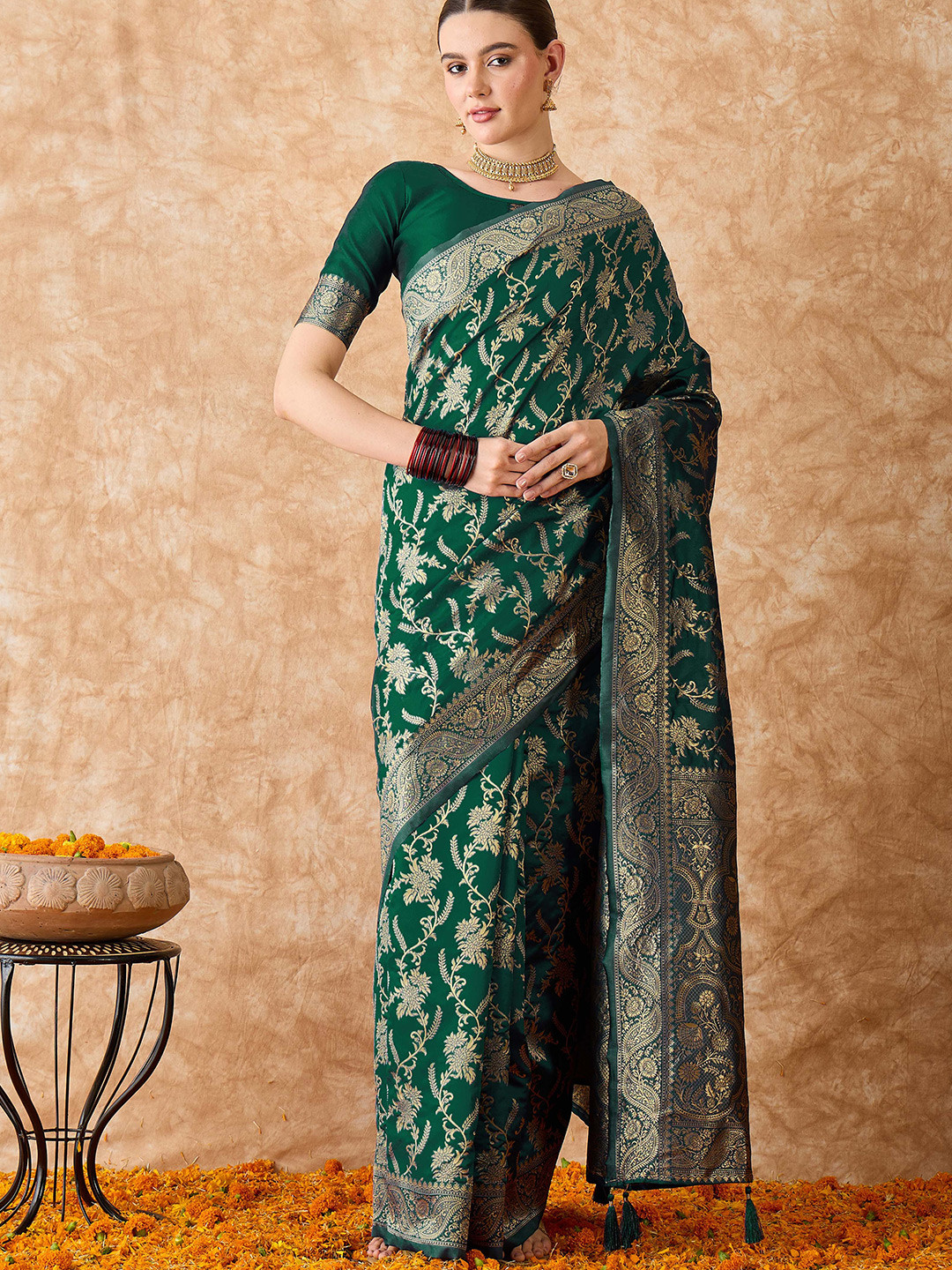 DEVATITHI Green Banarasi Silk Saree