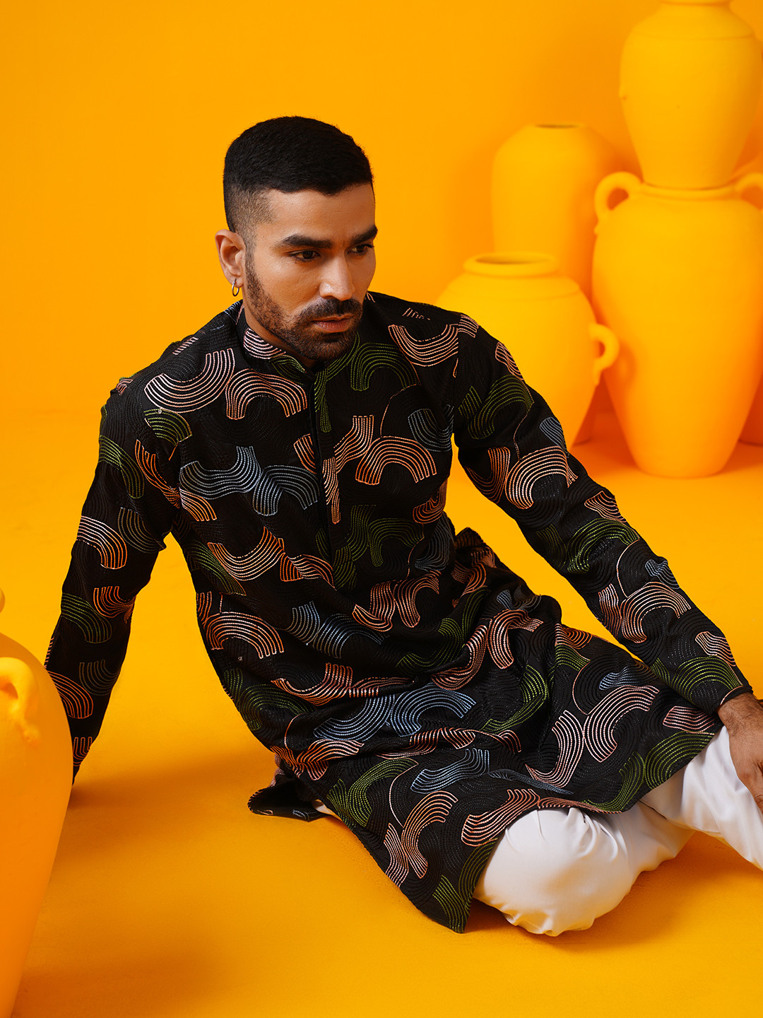 SOJANYA Men Embroidered Regular Kantha Work Kurta with Pyjamas