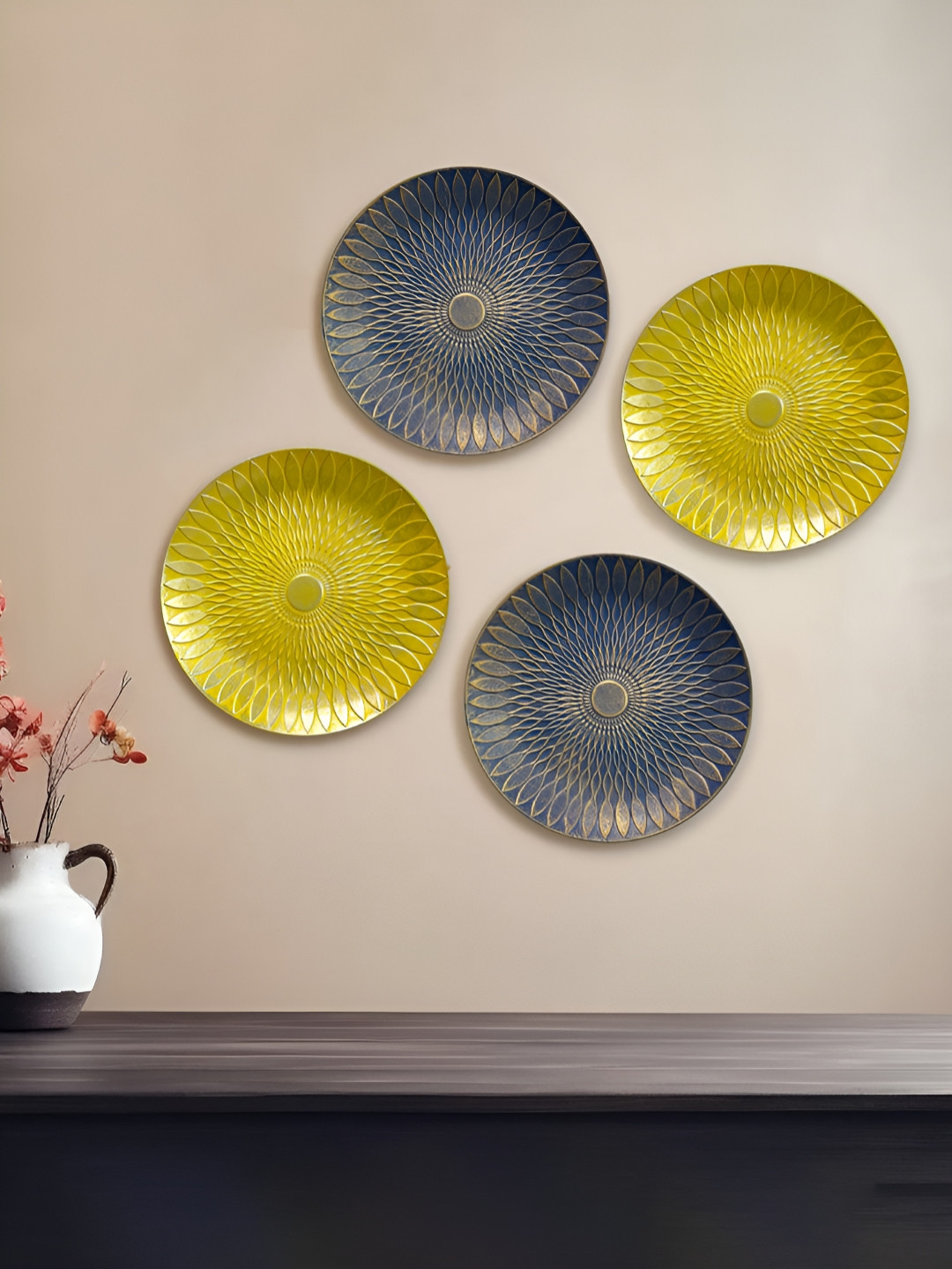 Art Street Decorative, Wall Hanging Plates Wood Glossy Hall 4Pcs Wall Plates-8In