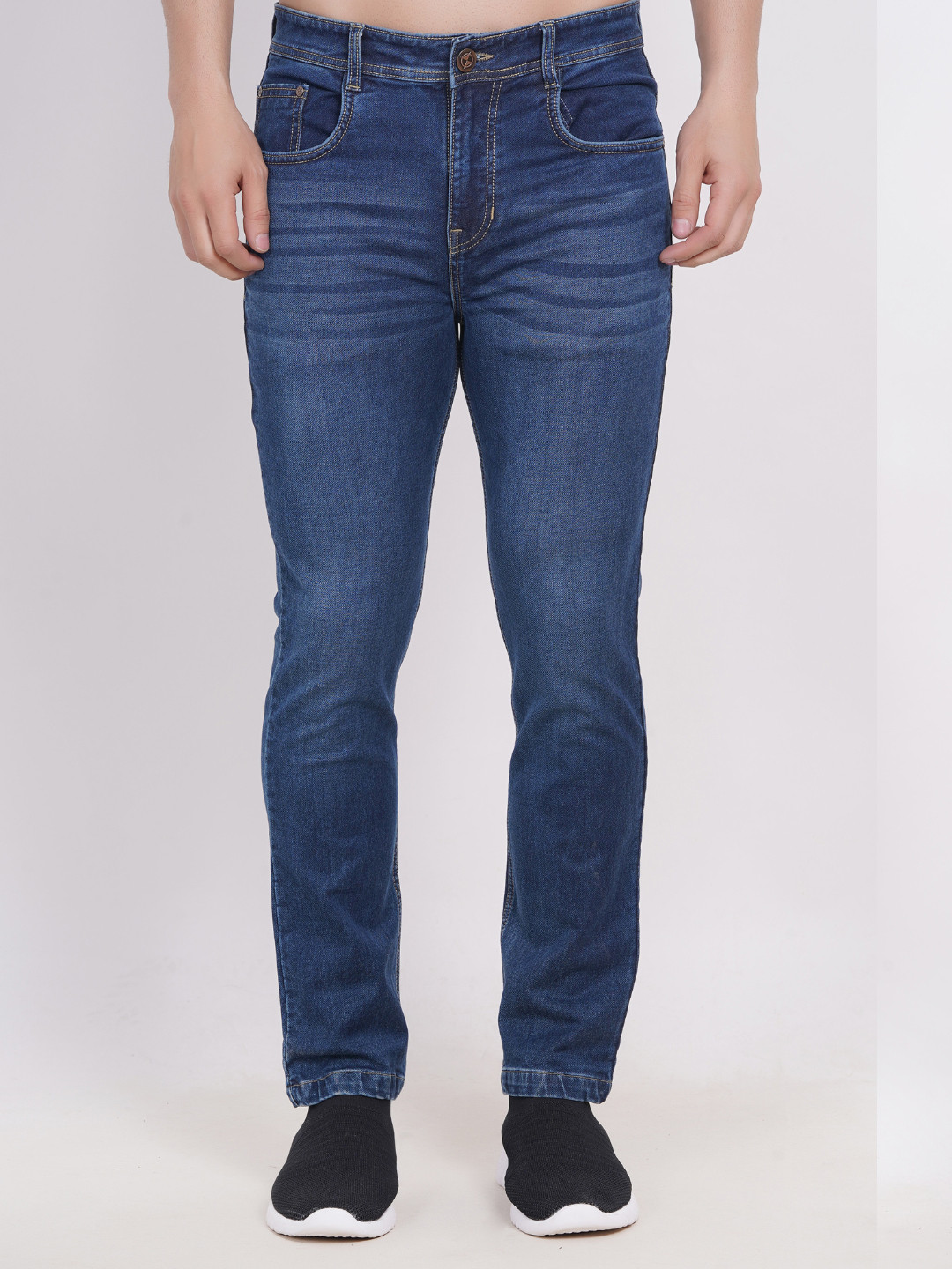 ASHTOM Men Regular Fit Slub Denim Jeans