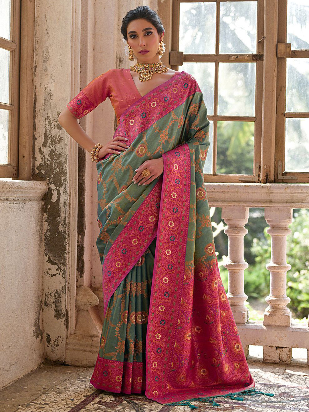 VISHNU WEAVES Greenish Rama Floral Woven Design Zari Banarasi Silk Sarees