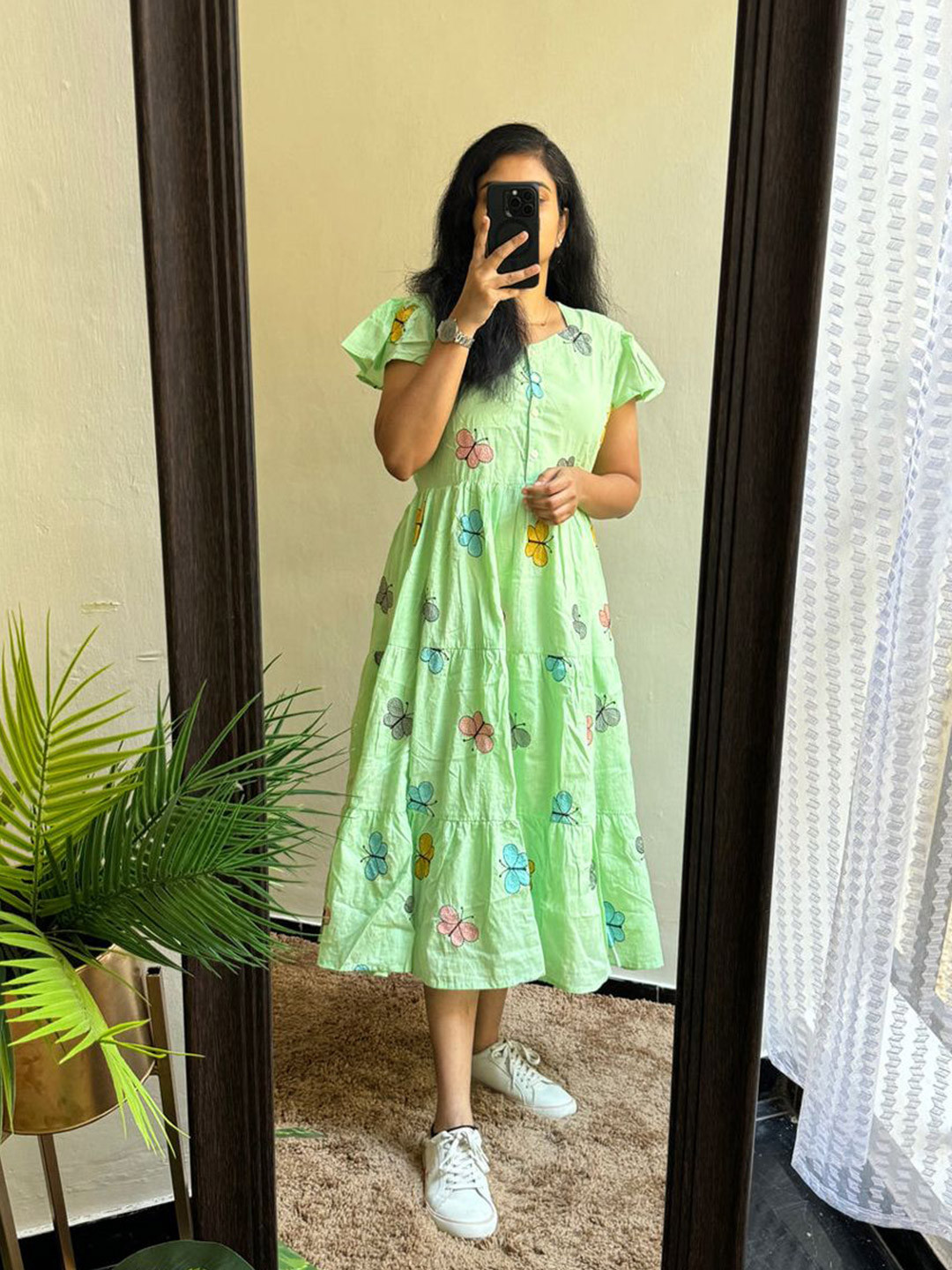Light Daisy Floral Print Fit & Flare Midi Dress