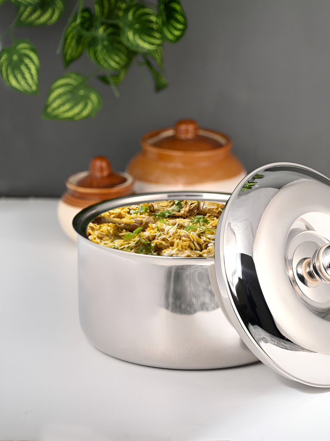 FNS Diva Stainless Steel Designer Double Wall Insulated Casserole with Lid 1.5 L