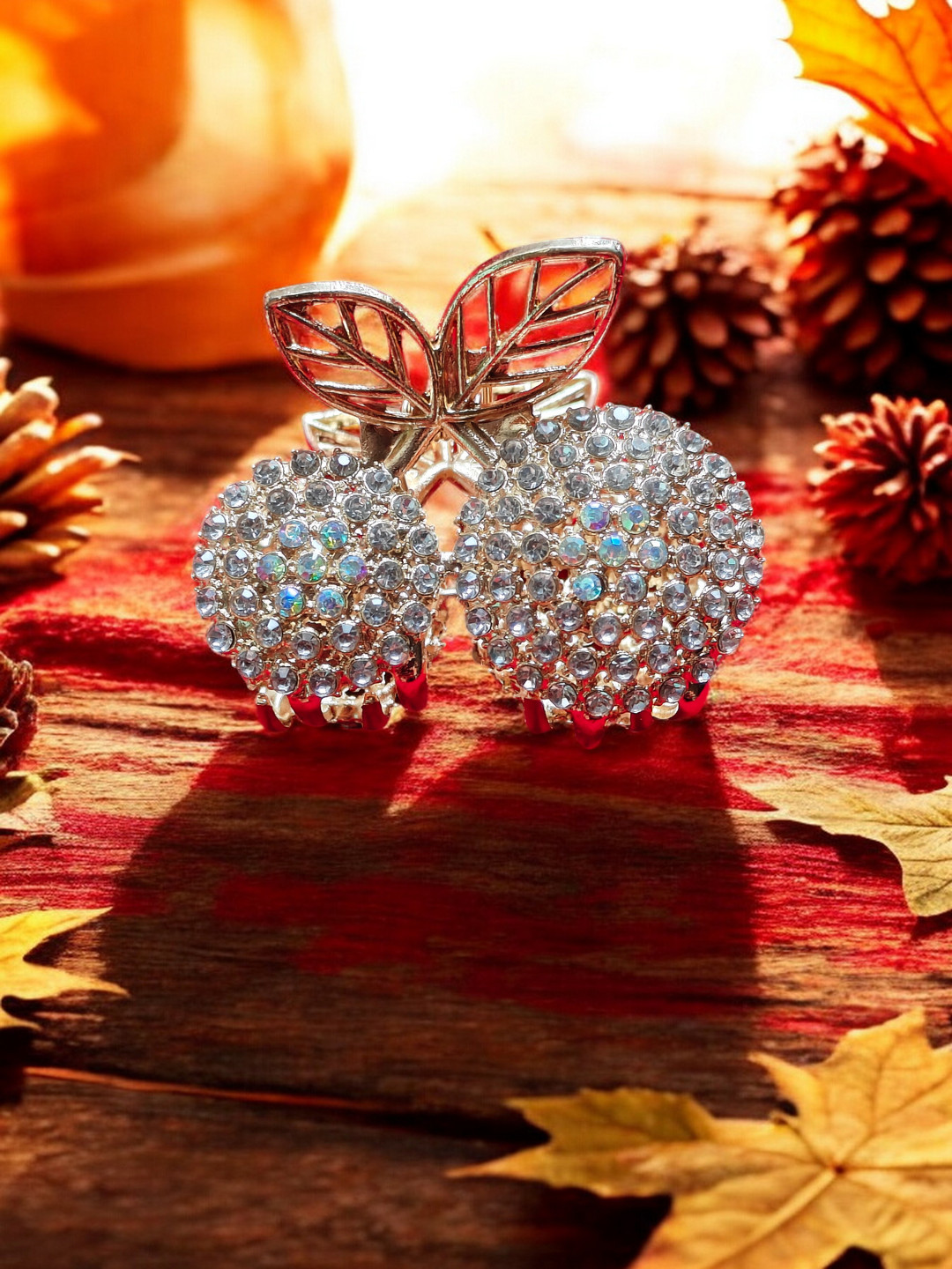 CHANDERKASH Rhinestone Butterfly Design Claw Clip