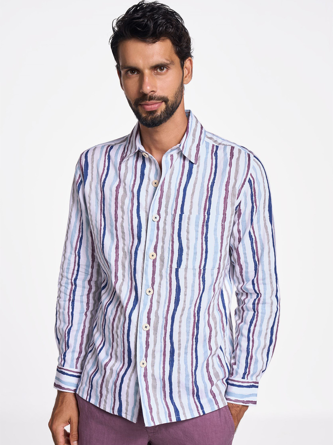 Terra Luna Men Smart Slim Fit Opaque Striped Casual Shirt