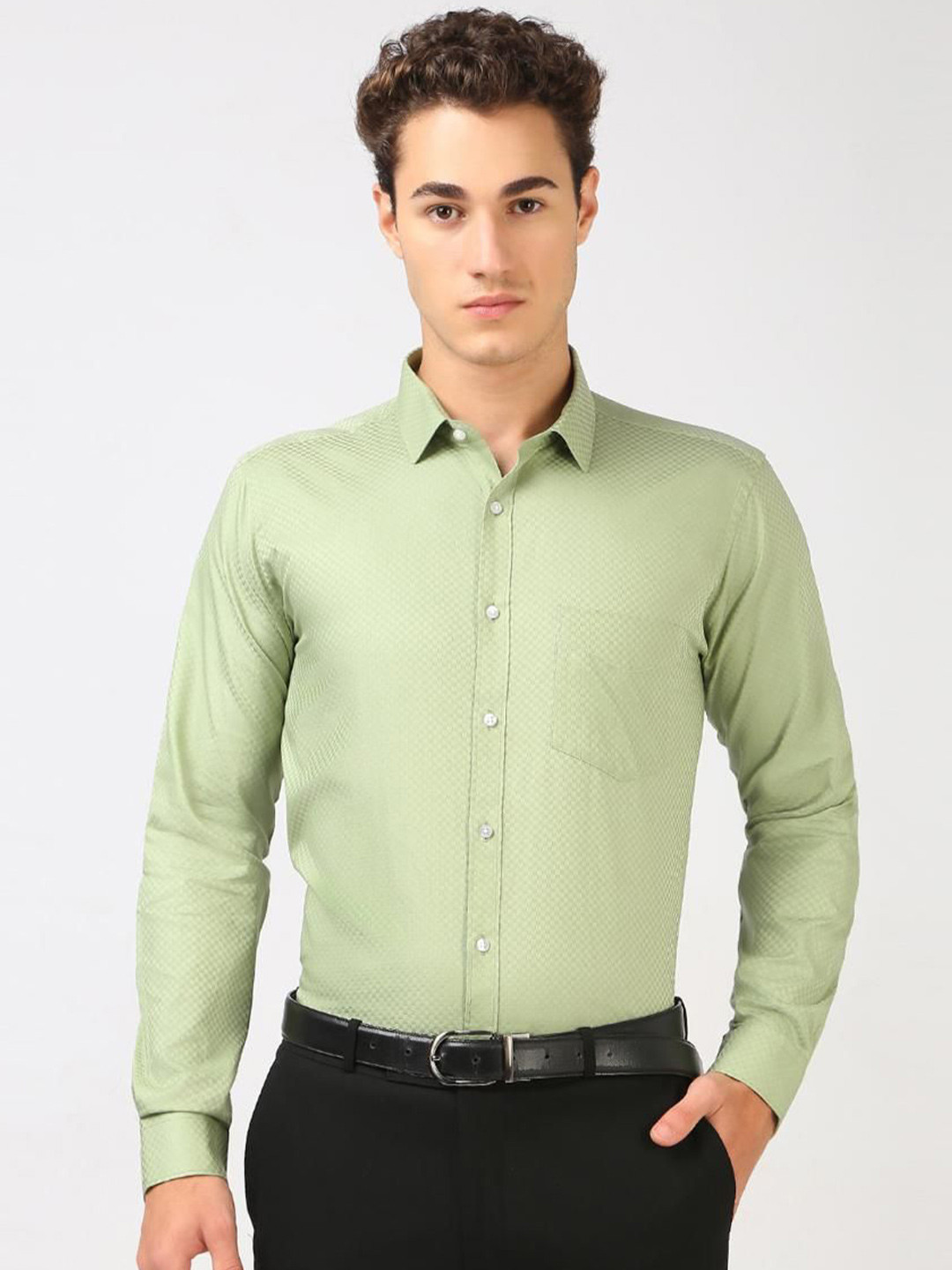 KOMPANION Men Opaque Casual Shirt