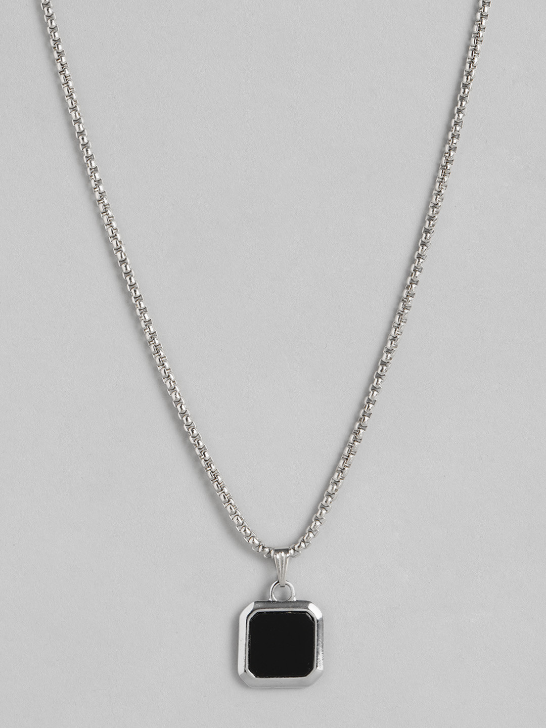 PARIS HAMILTON Unisex Geometric Pendant with Chain