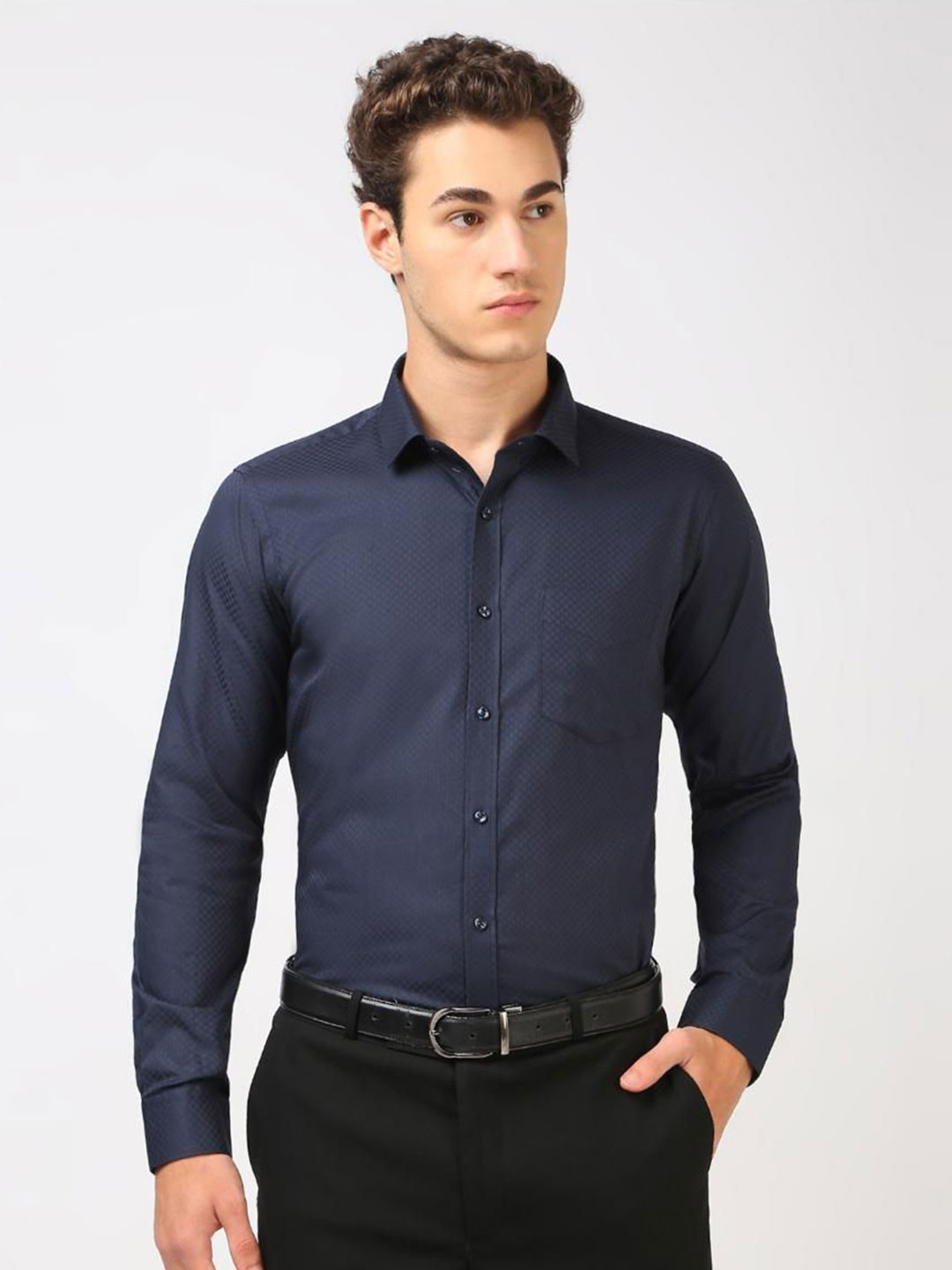KOMPANION Men Opaque Casual Shirt
