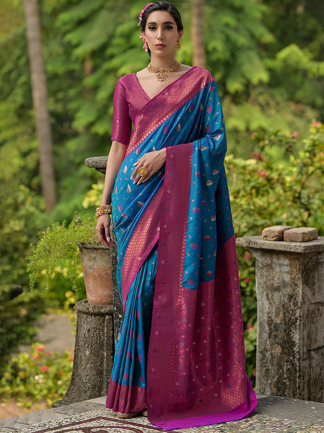 VISHNU WEAVES Lapis Blue Ethnic Motifs Woven Design Zari Banarasi Silk Sarees