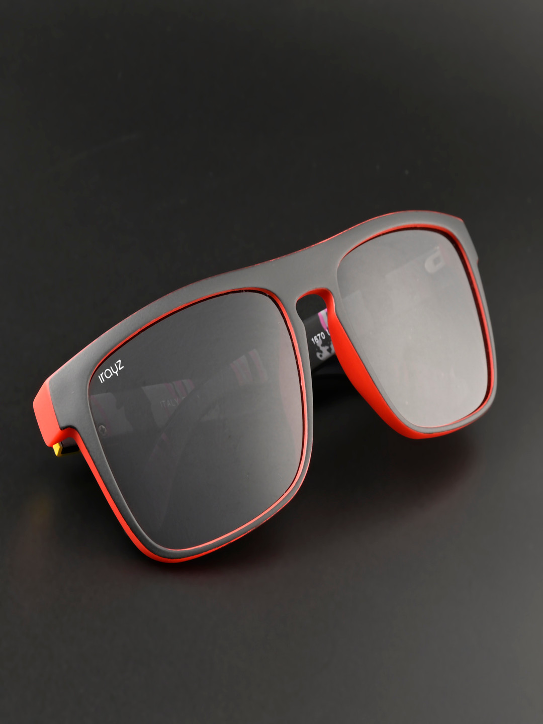 Irayz Unisex Square Sunglasses with Polarised Lens