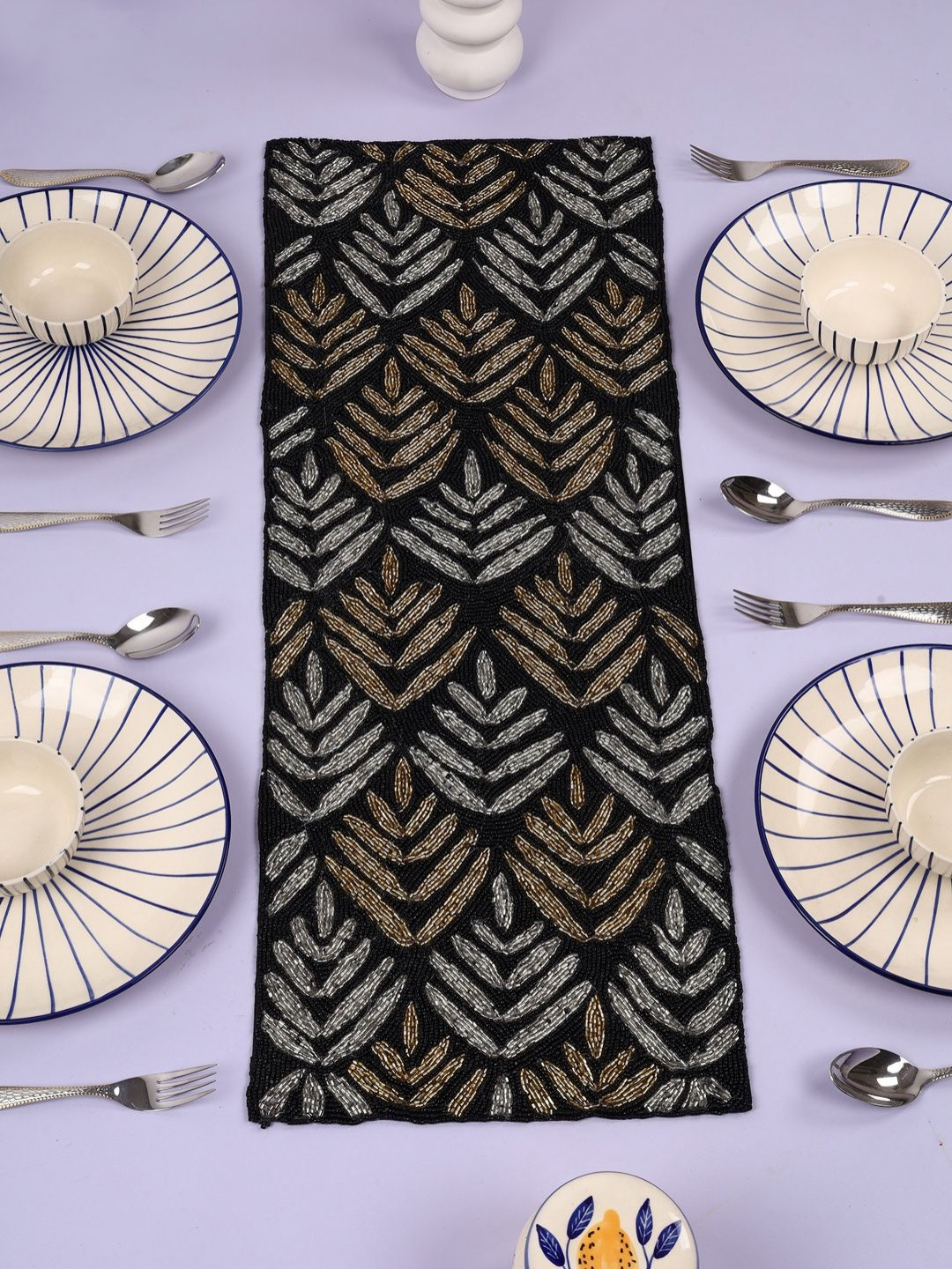 YWULY Black & Gold Toned Floral Embellished Beaded Dining Table Runner