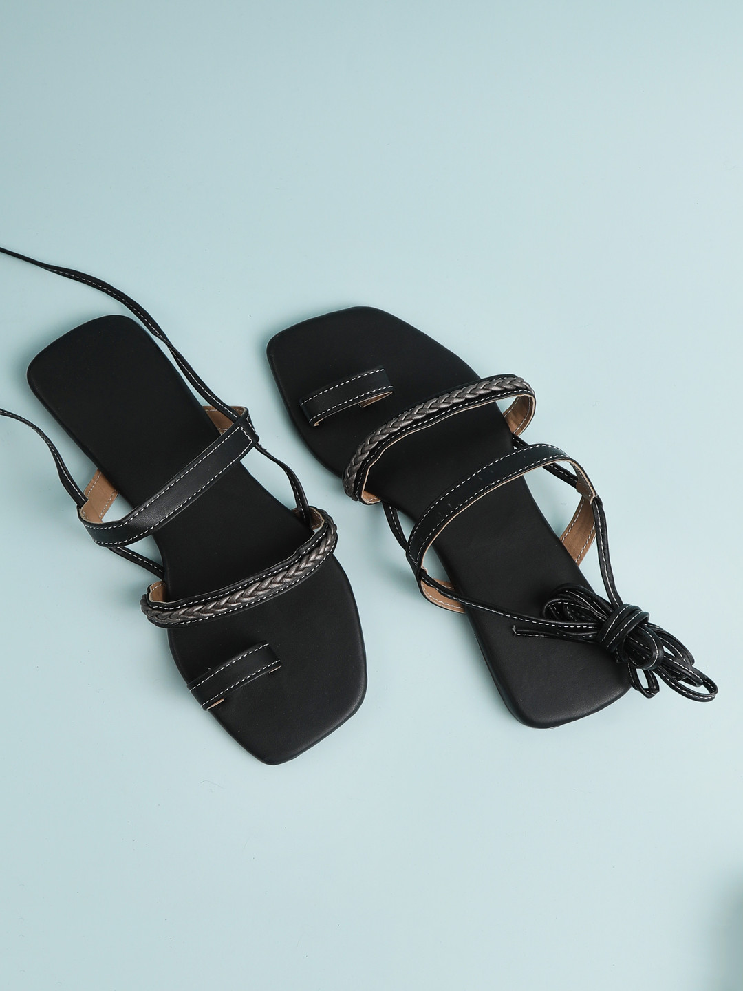 Saagah Women One Toe Tie Up Flats