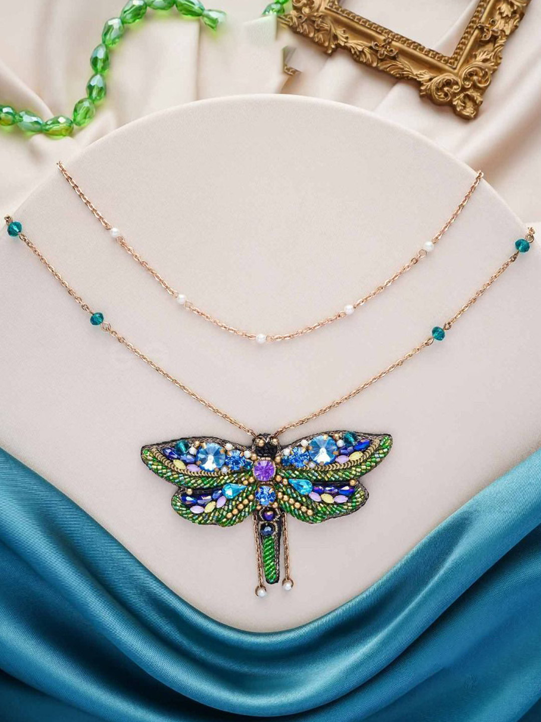 EVERSTYLISH Sanjoya Stones & Sequins Embroidered Necklace with Anti-Tarnish Coating