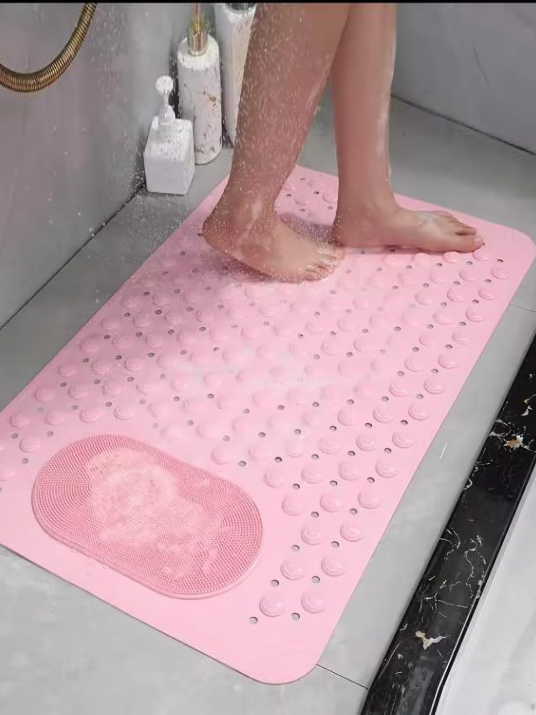 FAVRIA Pink Anti Slip Scrubber BathMat