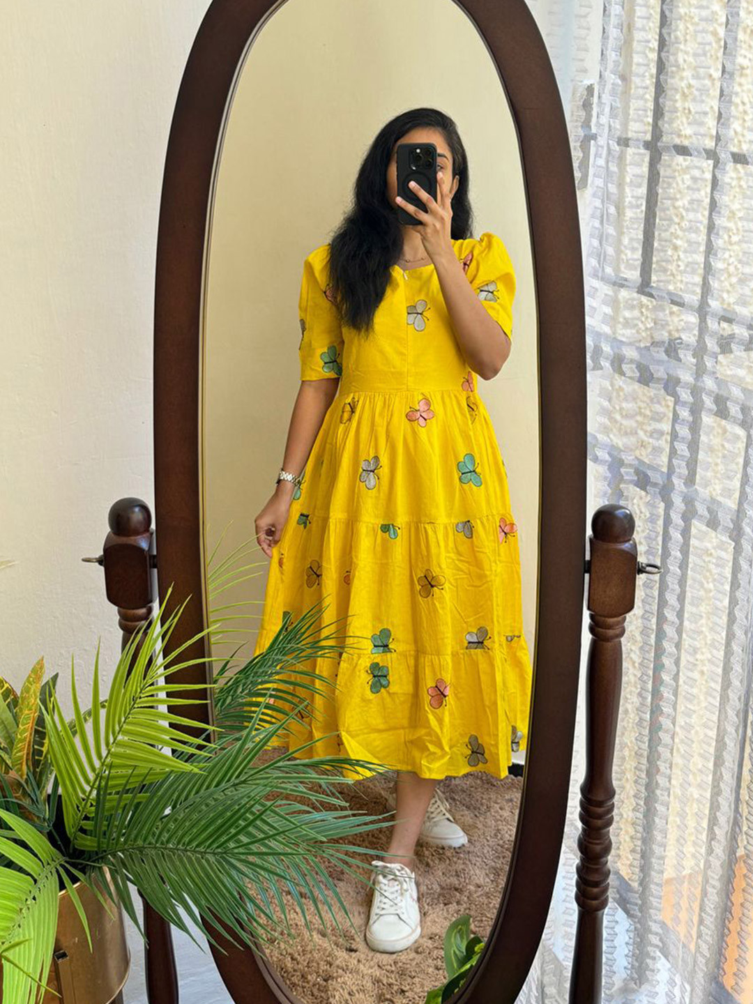 Light Daisy Floral Print Fit & Flare Midi Dress