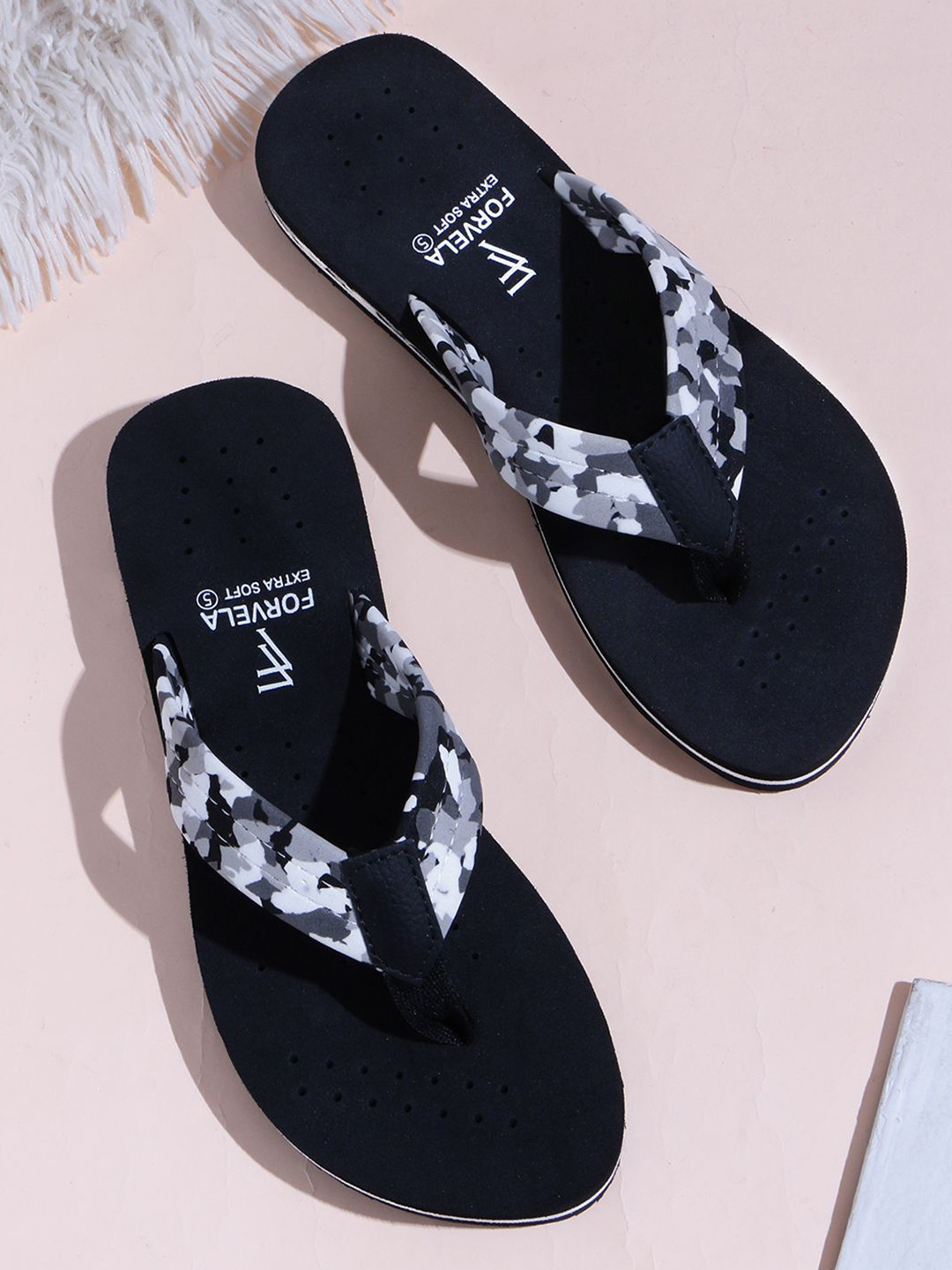 FORVELA Women Doctor Ortho Comfortable Printed Thong Flip-Flops