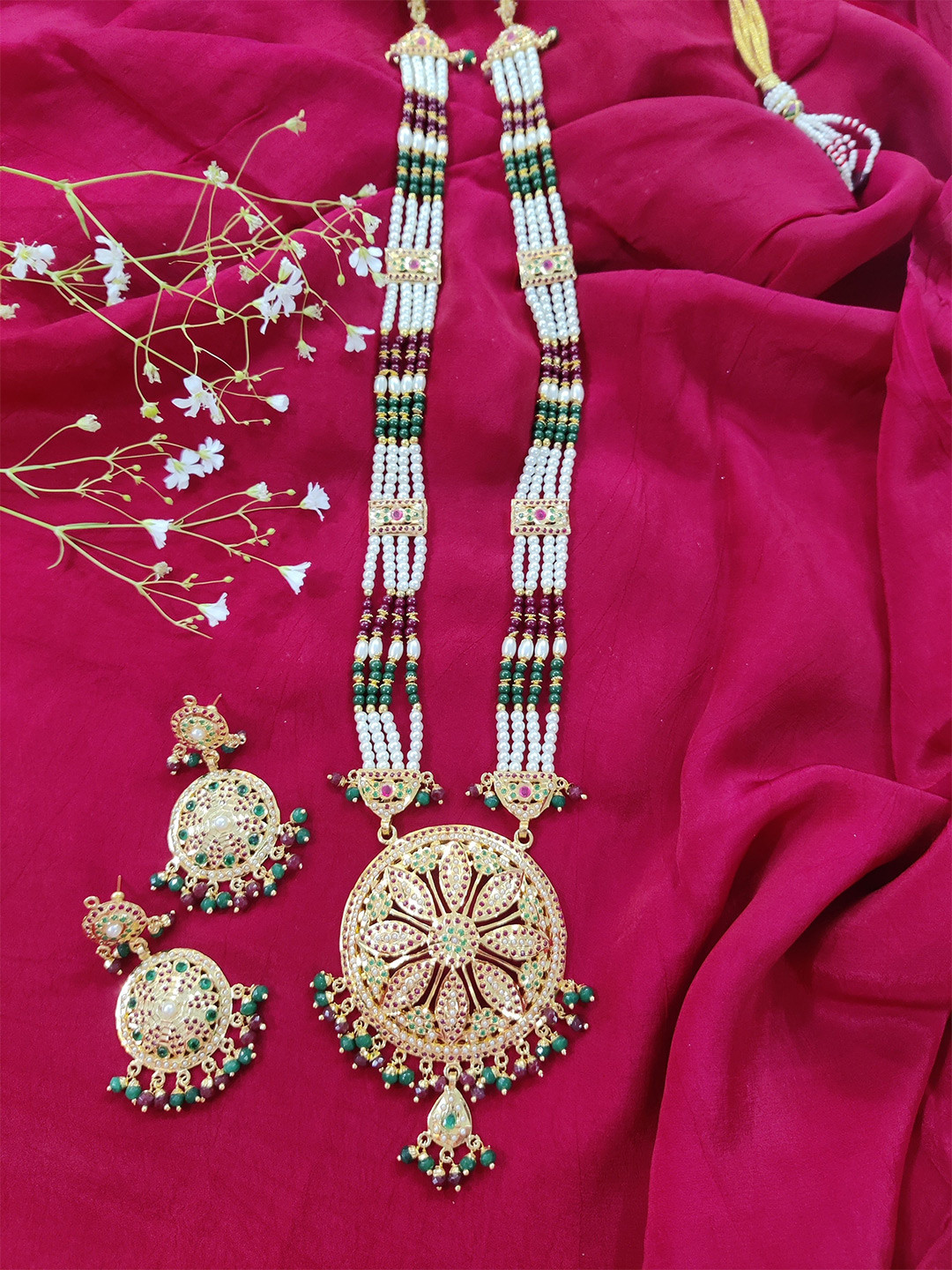 STYLE DECO Gold-Plated Pearls Beaded Jewellery Set