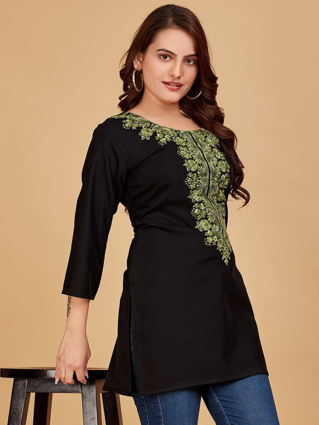 Kalavrund Creation Embroidered Chikankari Chikankari Kurti