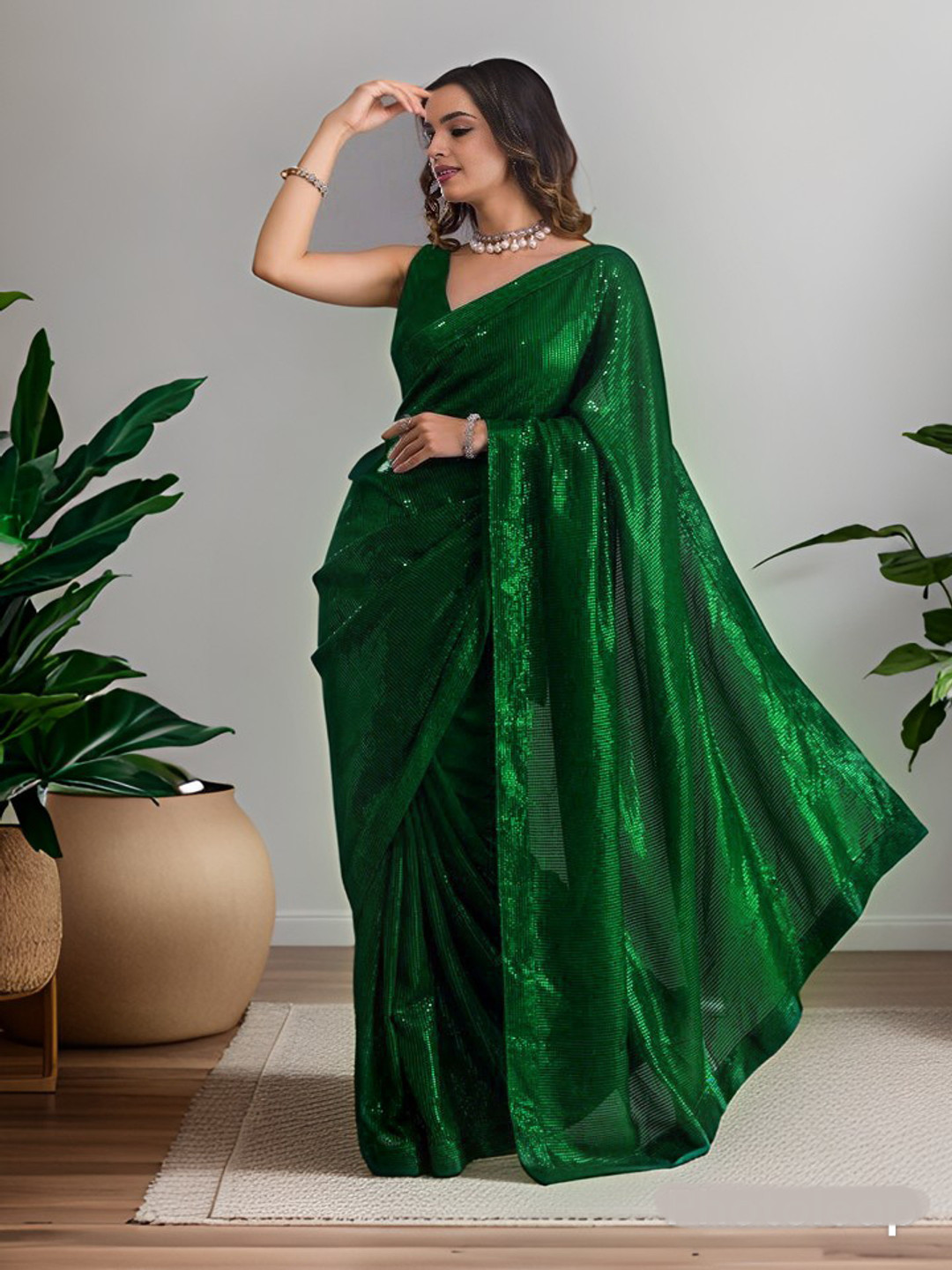 MADHUR HAND WORK ART Embellished Sequinned Poly Georgette Saree