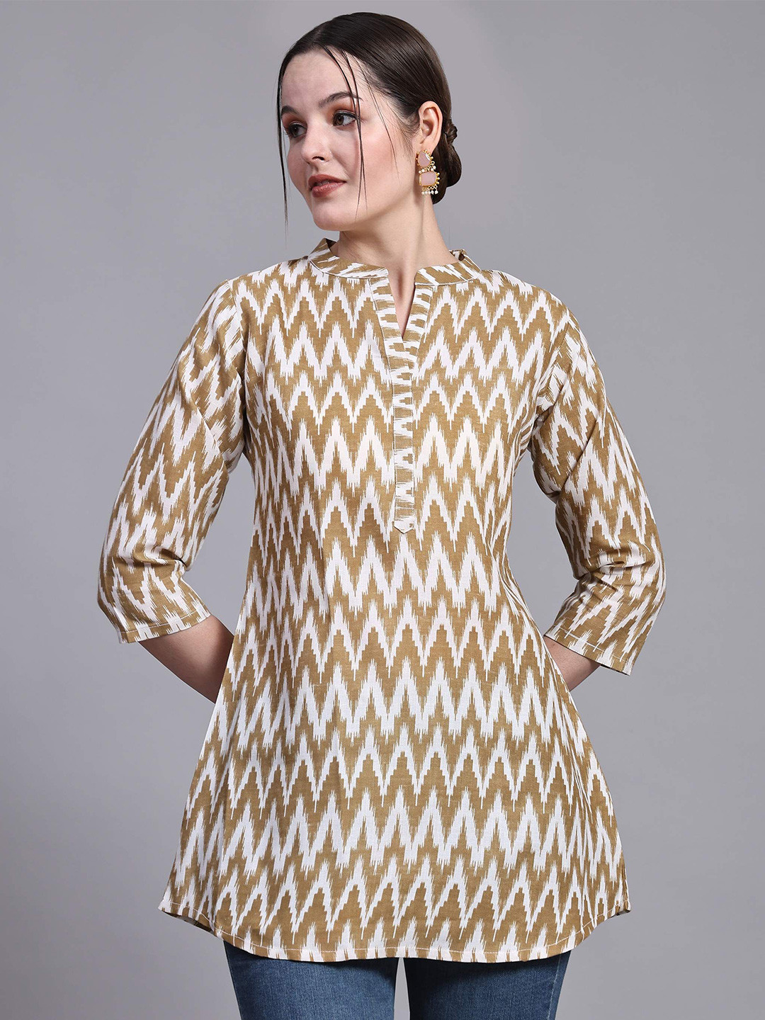 Kalavrund Creation Chevron Printed Kurti