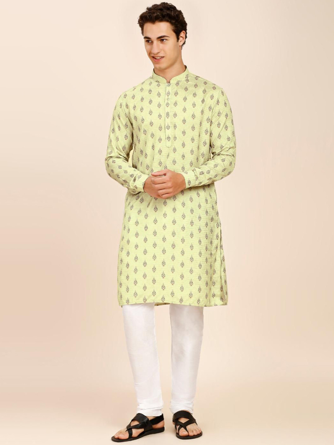 KOMPANION Geometric Printed Mandarin Collar Thread Work Straight Kurtas