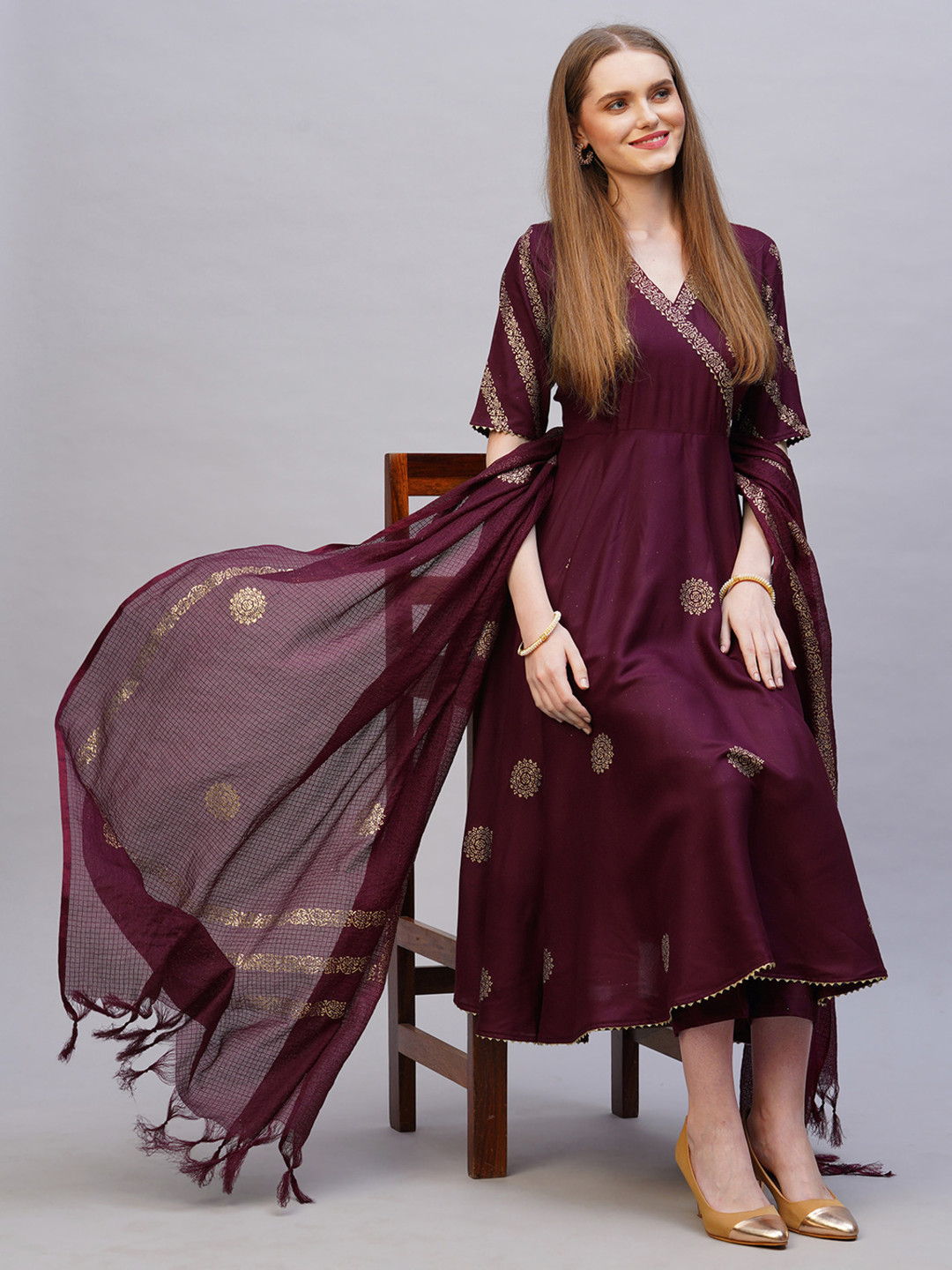 DIVASTRI Berlin Floral Printed V-Neck Angrakha Anarkali Kurta With Trousers & Dupatta