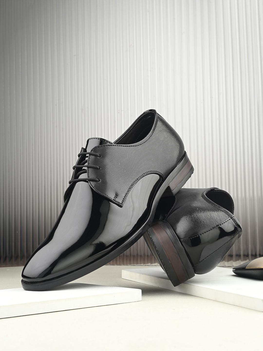 Invictus Men Formal Derbys