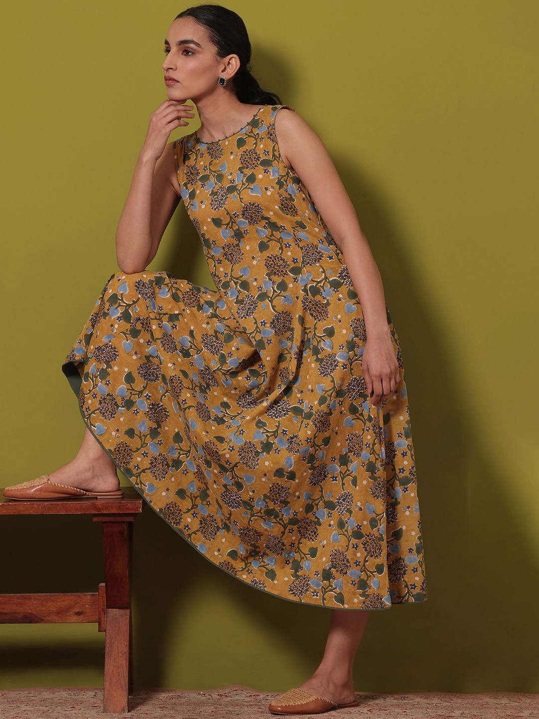 Folk Song Floral Printed Pure Cotton A-Line Midi Dress