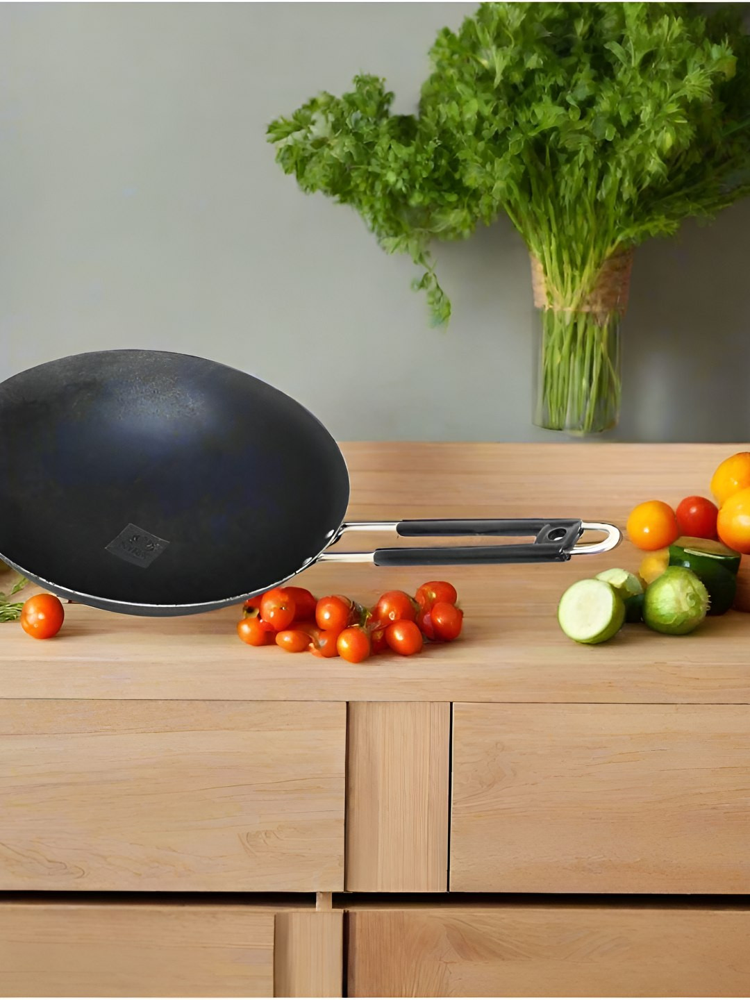 Nyra Kitchenware Black & Silver-Toned Iron Serving Kadhai