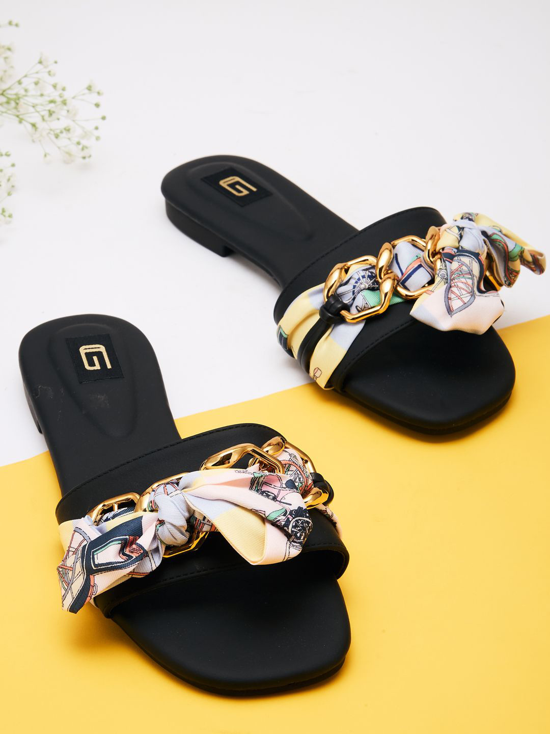 Sole To Soul Women Printed Open Toe Flats